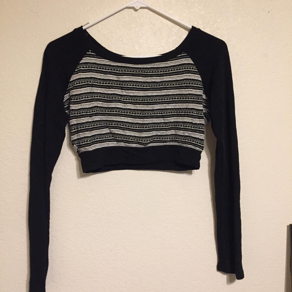 Long Sleeve Crop Top